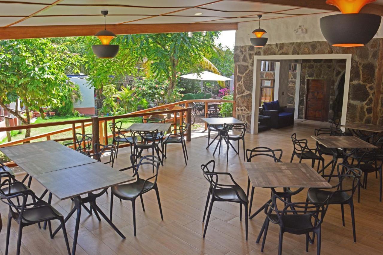 Lava House Hostal Puerto Ayora  Eksteriør bilde