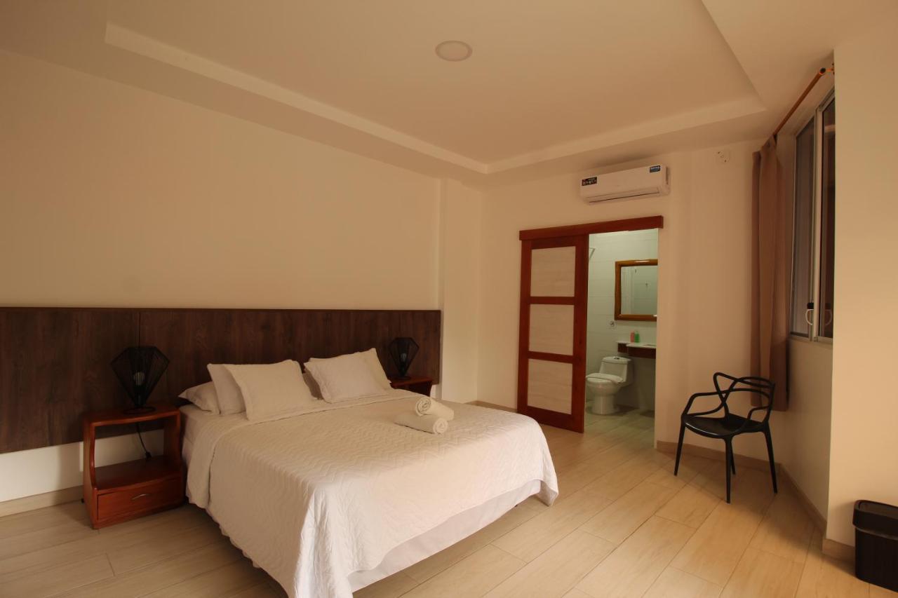 Lava House Hostal Puerto Ayora  Eksteriør bilde